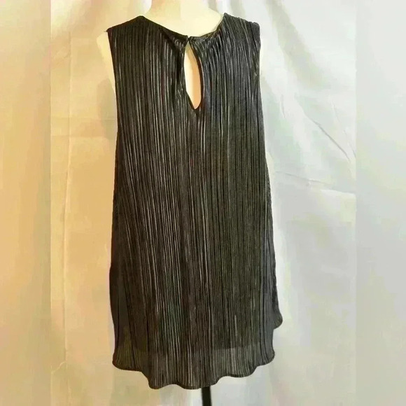 A New Day Black Pleated Polyester Blouse (Size XXL) - Picture 2 of 9